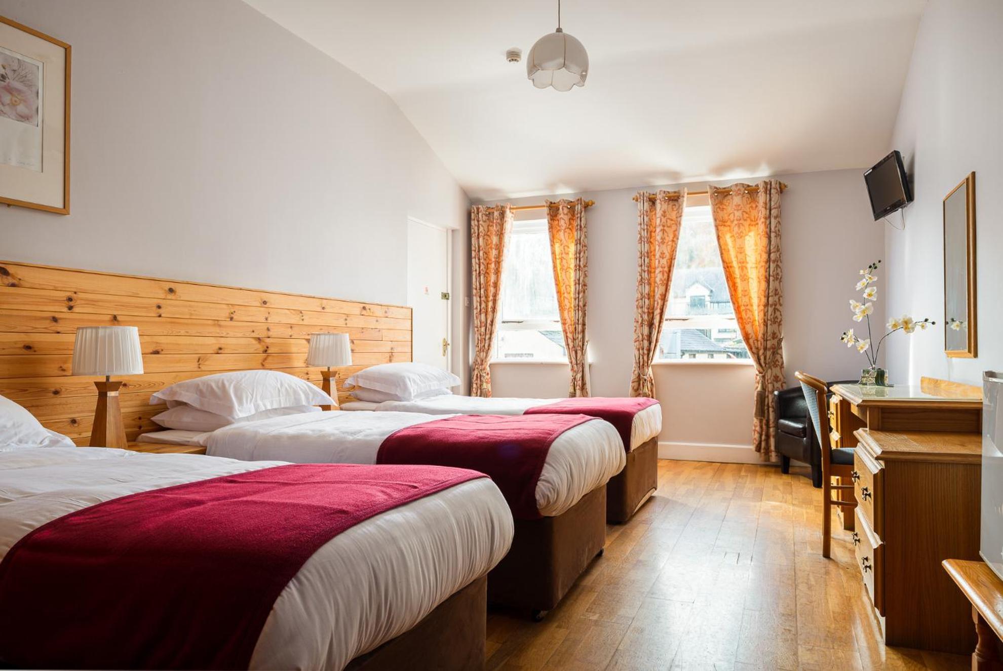 The Oystercatcher Lodge カーリングフォード エクステリア 写真